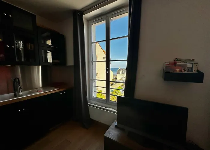 La Vigie - 30 M De La Mer, Petite Vue